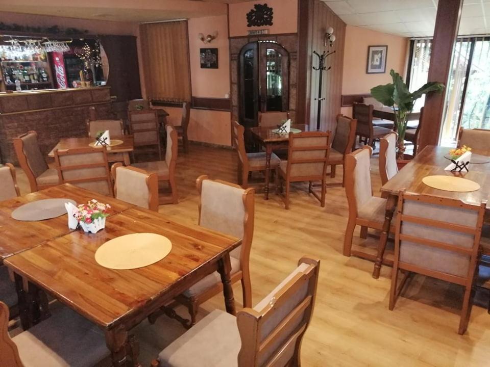 Хотел Омега Stara Zagora Exterior photo