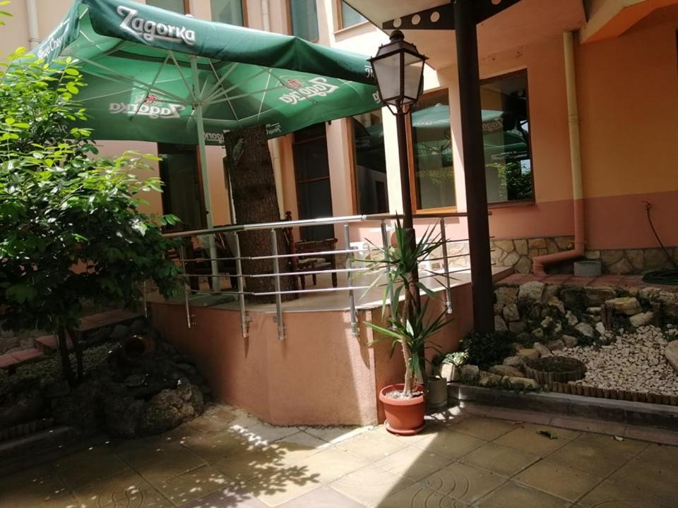 Хотел Омега Stara Zagora Exterior photo
